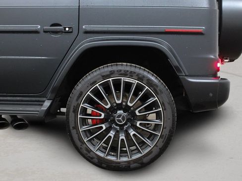 Used 2025 Mercedes-Benz G 63 AMG 4MATIC image 8