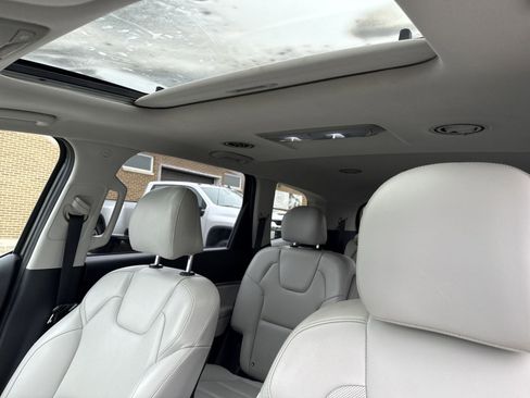 Used 2020 Kia Telluride S image 19