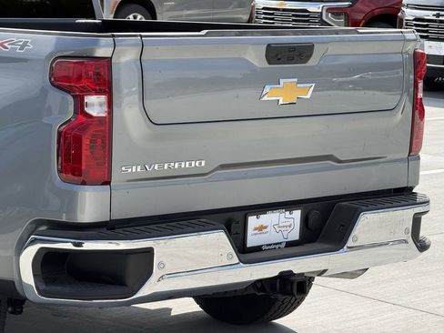 New 2026 Chevrolet Silverado 1500 W/T w/ WT Safety Package image 6