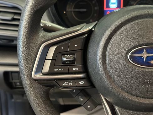 Used 2020 Subaru Impreza 2.0i AWD/4WD image 11