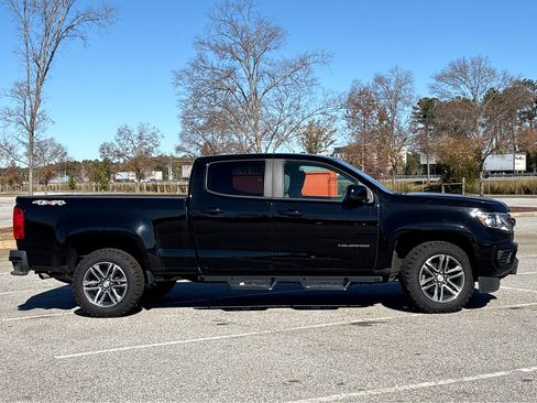 Used 2021 Chevrolet Colorado W/T w/ Custom Special Edition image 26