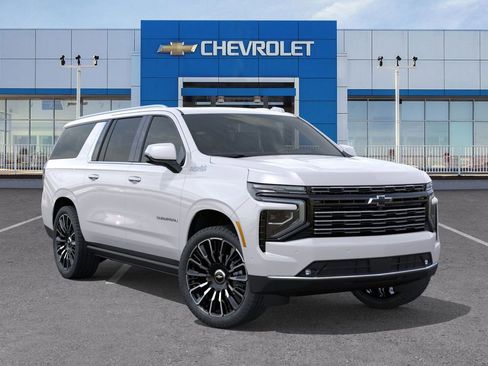 New 2025 Chevrolet Suburban High Country image 7