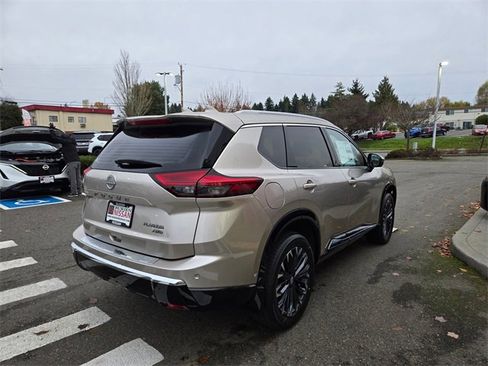 New 2026 Nissan Rogue Platinum image 6