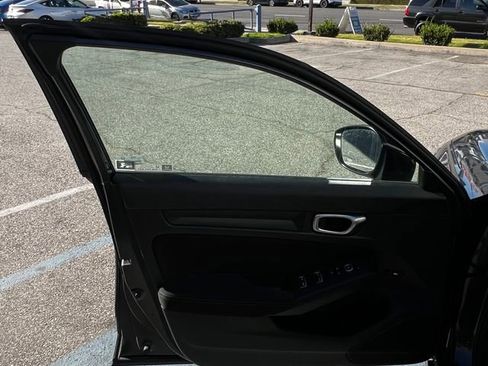 Used 2024 Honda Civic Sport image 14