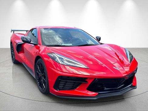 Used 2023 Chevrolet Corvette Stingray Premium Cpe w/ Z51 Performance Package RWD image 7