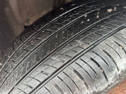 Used 2023 Volkswagen ID.4 Pro image 26