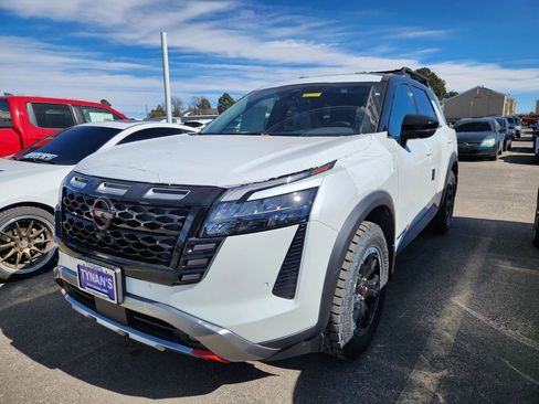 New 2026 Nissan Pathfinder Rock Creek w/ Rock Creek Premium Package image 3