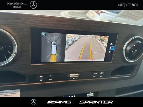 Used 2024 Mercedes-Benz Sprinter 3500 image 40