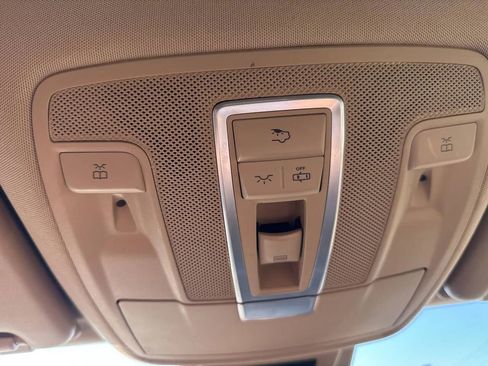 Used 2015 Mercedes-Benz ML 250 ML 250 BlueTEC 4MATIC Sport Ut image 19