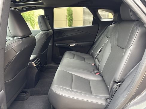 Used 2024 Lexus RX 350h w/ Cold Area Package AWD/4WD image 13