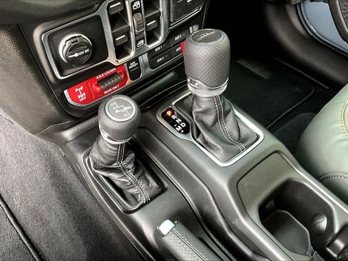 New 2026 Jeep Gladiator Mojave image 30