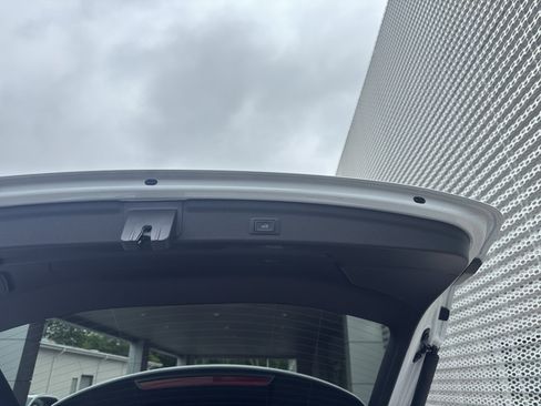 Certified 2025 Audi Q3 2.0T Premium w/ Black Optic Sport Package AWD/4WD image 10