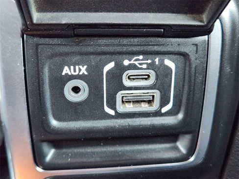 Used 2020 Jeep Gladiator Rubicon image 24