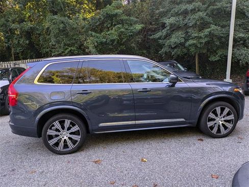 Certified 2023 Volvo XC90 B6 Ultimate image 8