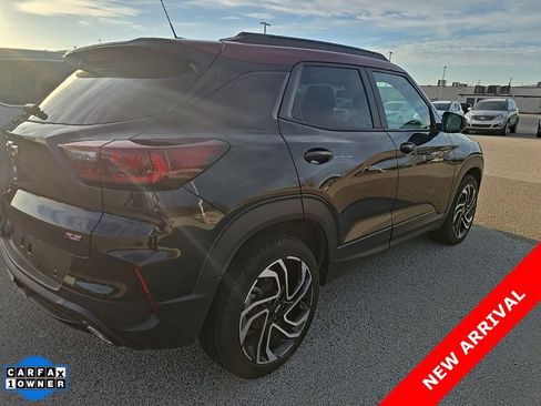 Used 2024 Chevrolet TrailBlazer RS w/ Convenience Package image 3