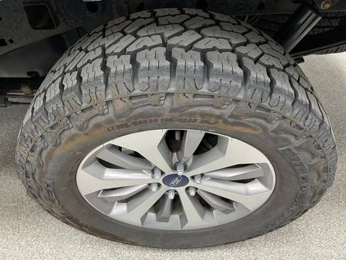 Used 2017 Ford F150 XL w/ Equipment Group 101A Mid AWD/4WD image 16