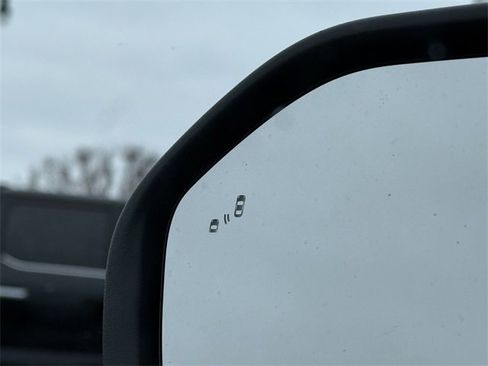 New 2026 Ford Explorer Active w/ Active Comfort Package image 10