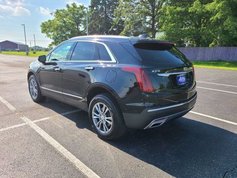 Used 2021 Cadillac XT5 Premium Luxury w/ LPO, Floor Liner Package FWD image 5
