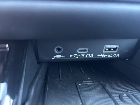 New 2025 Subaru Outback Touring XT image 25