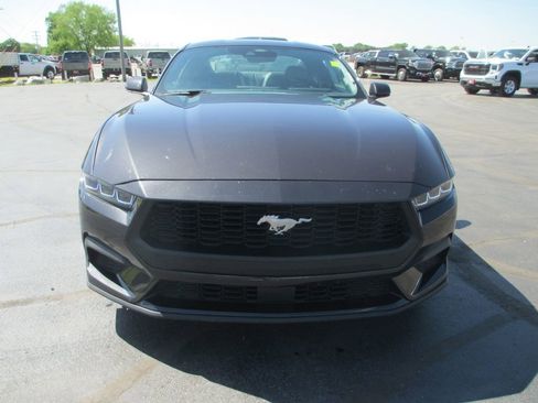 Used 2024 Ford Mustang Coupe image 12