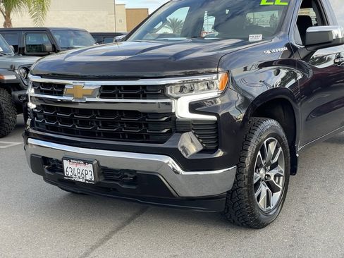 Used 2022 Chevrolet Silverado 1500 LT image 11