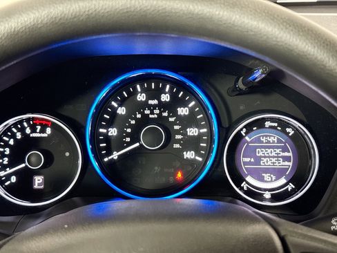 Used 2016 Honda HR-V LX image 34