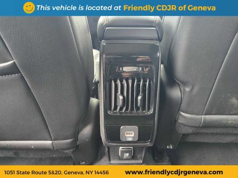 Used 2022 Jeep Compass Limited image 12