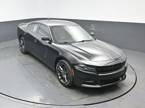 Used 2021 Dodge Charger SXT w/ Plus Group image 17