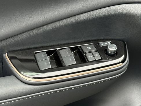 New 2026 Toyota Crown Platinum AWD/4WD image 12