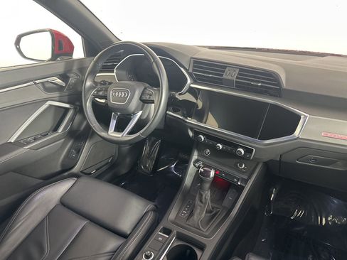 Used 2024 Audi Q3 2.0T Premium Plus image 13