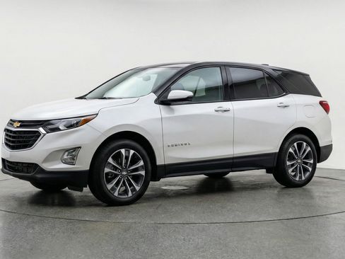 Used 2025 Chevrolet Equinox LT FWD image 3