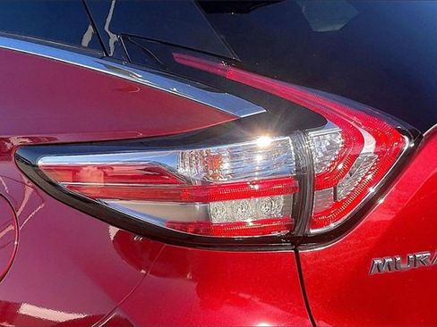 Used 2018 Nissan Murano Platinum w/ Cargo Package image 28