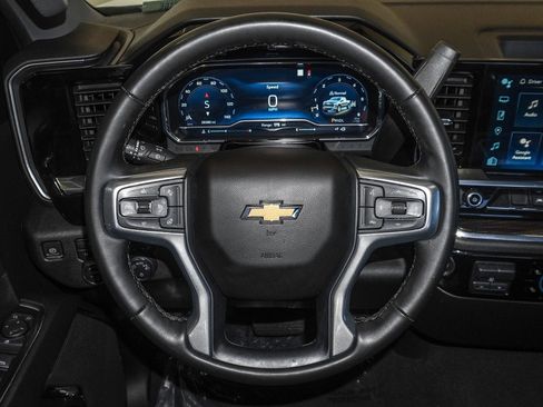 Used 2023 Chevrolet Silverado 1500 LT image 27