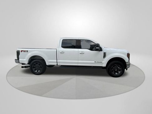 Used 2017 Ford F250 Lariat w/ Lariat Value Package image 8