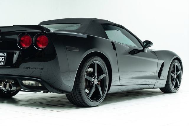 Used 2010 Chevrolet Corvette Convertible w/ Preferred Equipment Group RWD image 13