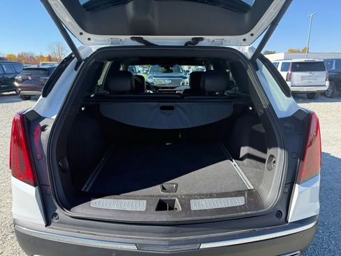 Certified 2025 Cadillac XT5 Premium Luxury image 11