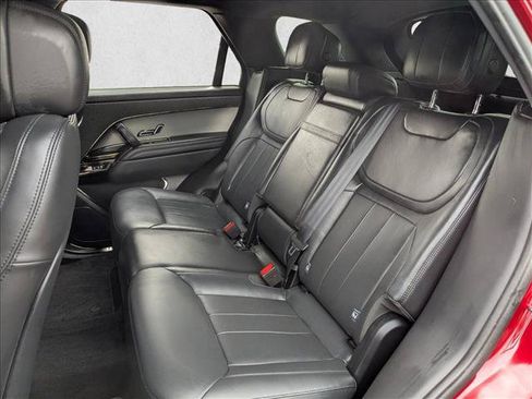 Used 2025 Land Rover Range Rover Sport SE AWD/4WD image 20