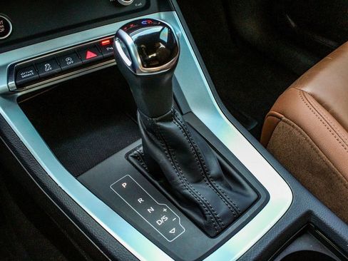 Used 2021 Audi Q3 2.0T Premium w/ Convenience Package image 23