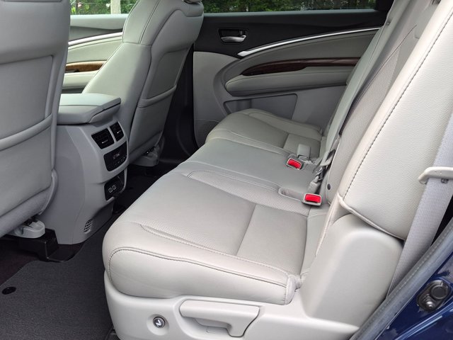 Used 2020 Acura MDX w/ Technology Package FWD image 18