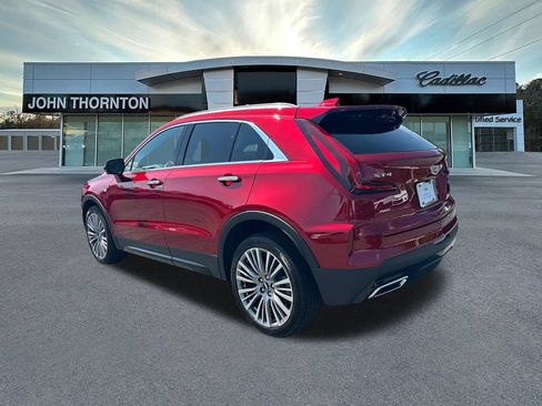 Used 2025 Cadillac XT4 Premium Luxury w/ Technology Package AWD/4WD image 7