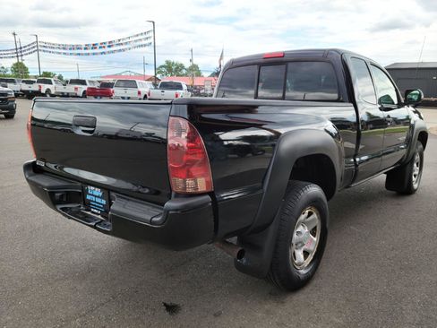 Used 2013 Toyota Tacoma 4x4 Access Cab w/ Convenience Pkg image 4