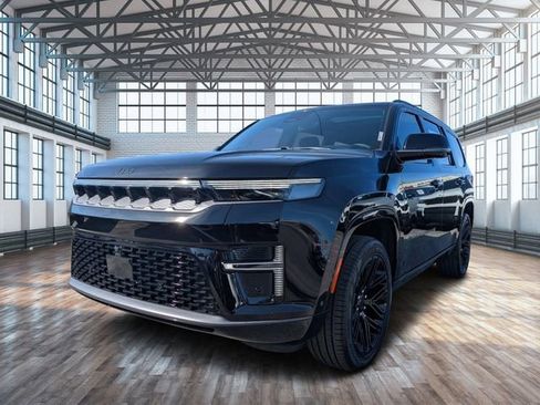 New 2026 Jeep Grand Wagoneer Limited image 8