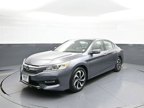 Certified 2017 Honda Accord EX-L image 1