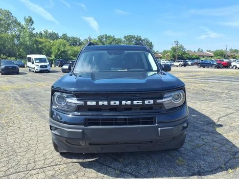 Used 2023 Ford Bronco Sport Outer Banks w/ Tech Package AWD/4WD image 2