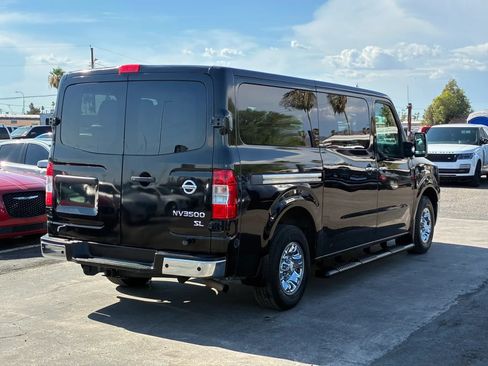 Used 2018 Nissan NV 3500 SL RWD image 9