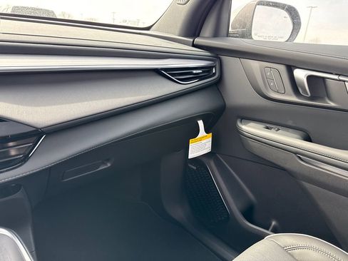 New 2026 Buick Enclave Preferred w/ Power Package AWD/4WD image 29