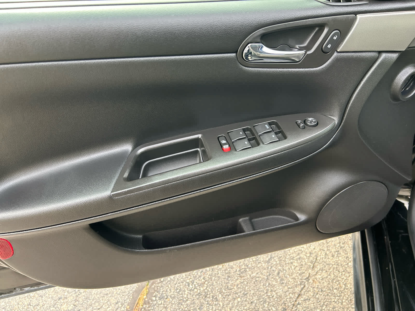 Used 2014 Chevrolet Impala Police FWD image 10