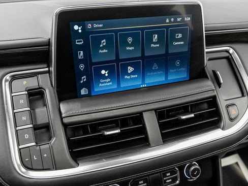 Used 2024 Chevrolet Tahoe Z71 w/ Luxury Package image 47