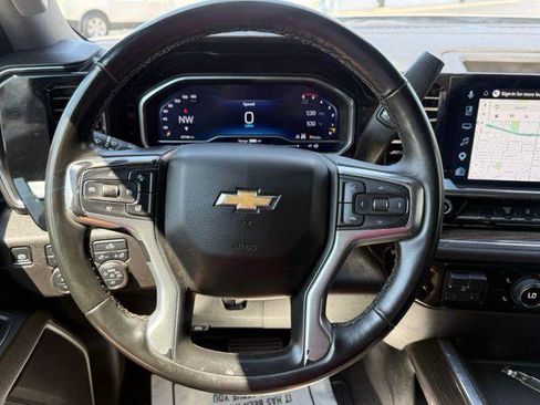 Used 2025 Chevrolet Silverado 2500 LT AWD/4WD image 10