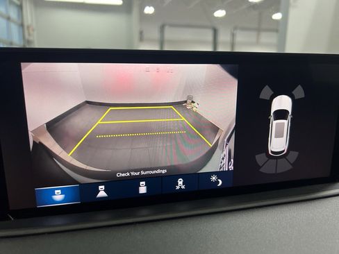 Used 2022 Acura MDX FWD w/ Technology Package image 28